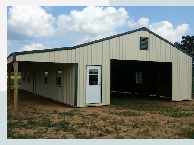 Строительство конюшен в Азнакаеве